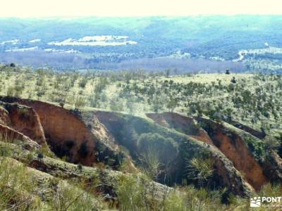 Cárcavas Alpedrete de la Sierra y Cerro Negro; viajes senderismo españa navacerrada guadarrama